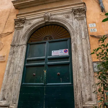Piazza Navona Balcony Caden *